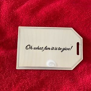 Neiman Marcus metal gift tag